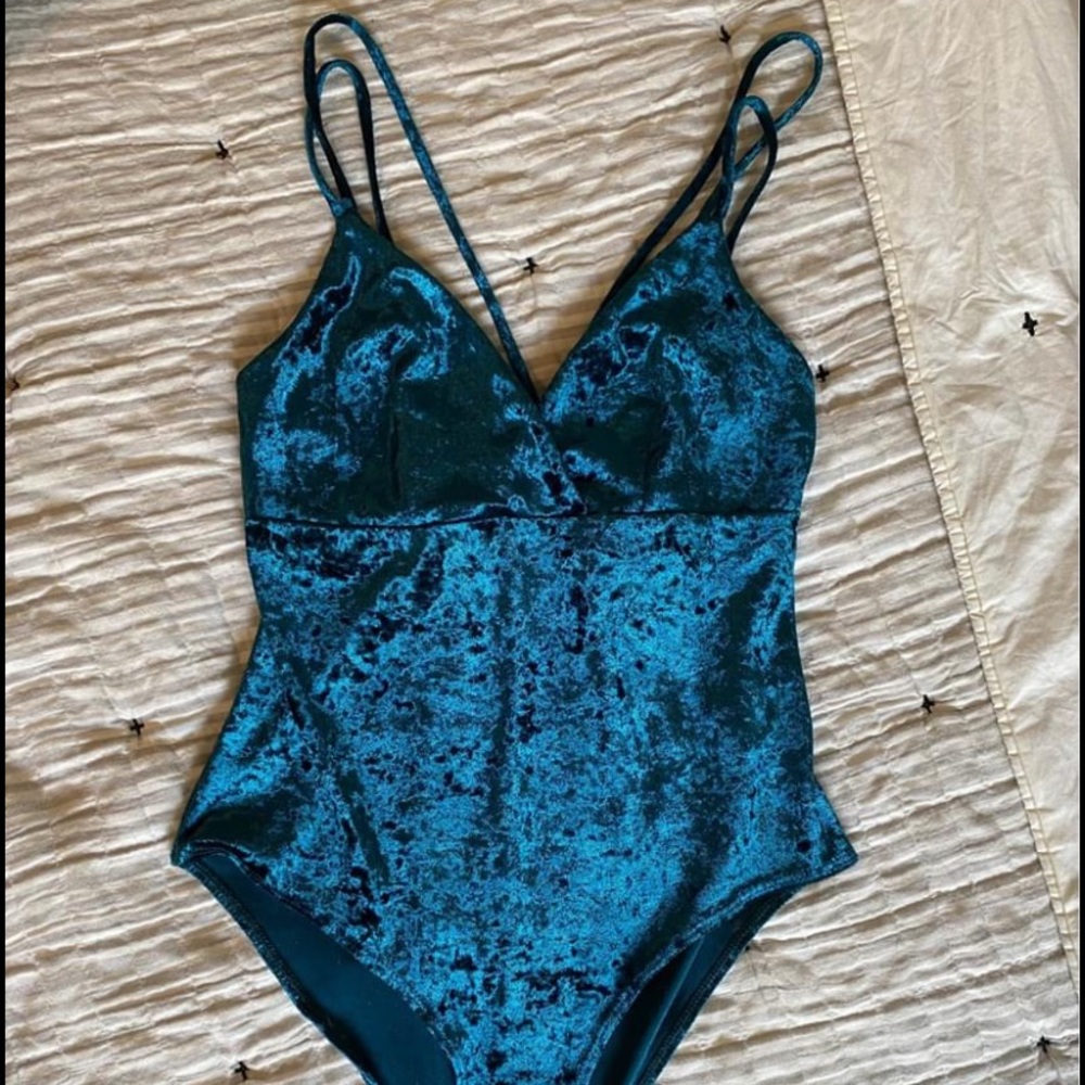 🔮Velvet Top🔮